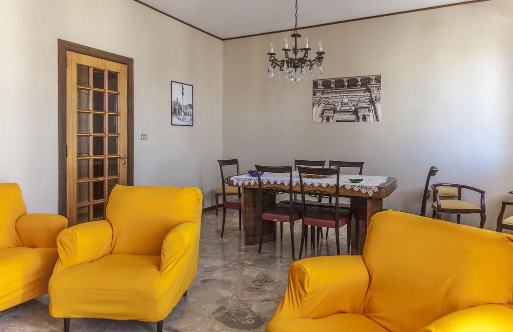 B&B Lecce House Buitenkant foto